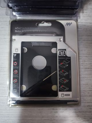 Adaptador Bahía UNYKA 5.25 a 2.5 SATA