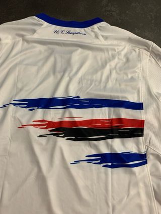 Sampdoria anno 2016/2017. Perfetta. taglia XL