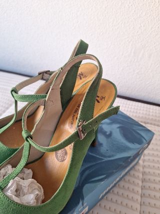 Sandalias Mustang Verdes Talla 40