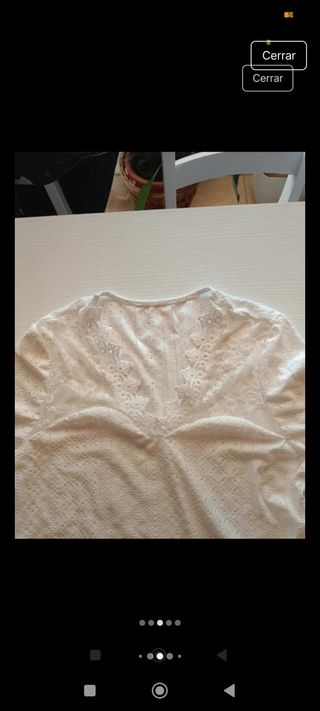 Blusa blanca y pantalón verde Talla 42/44