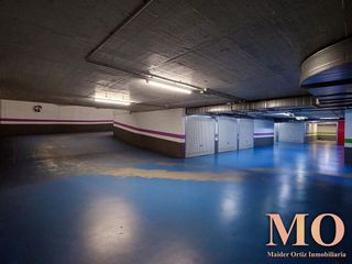 Garaje en venta en Bergara
