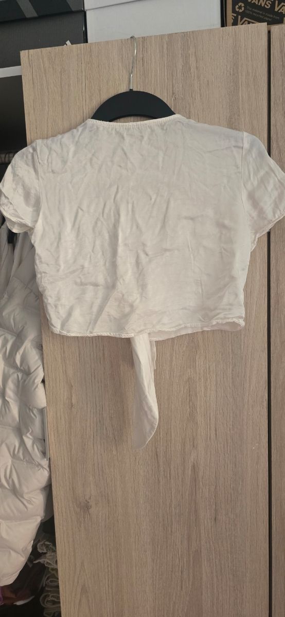 Blusa top Bershka blanca talla XS