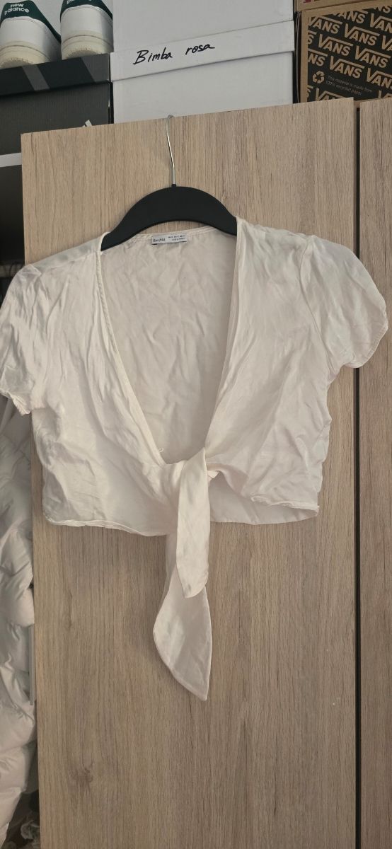 Blusa top Bershka blanca talla XS