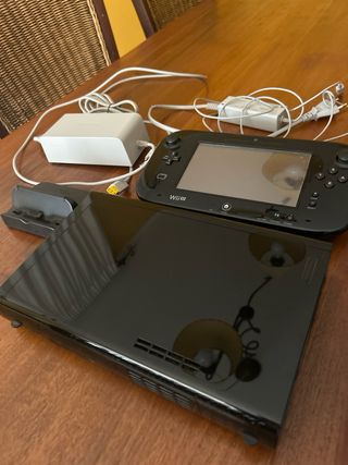 Nintendo Wii U Black + 4 giochi