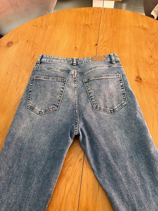 Pantalones campana vaqueros