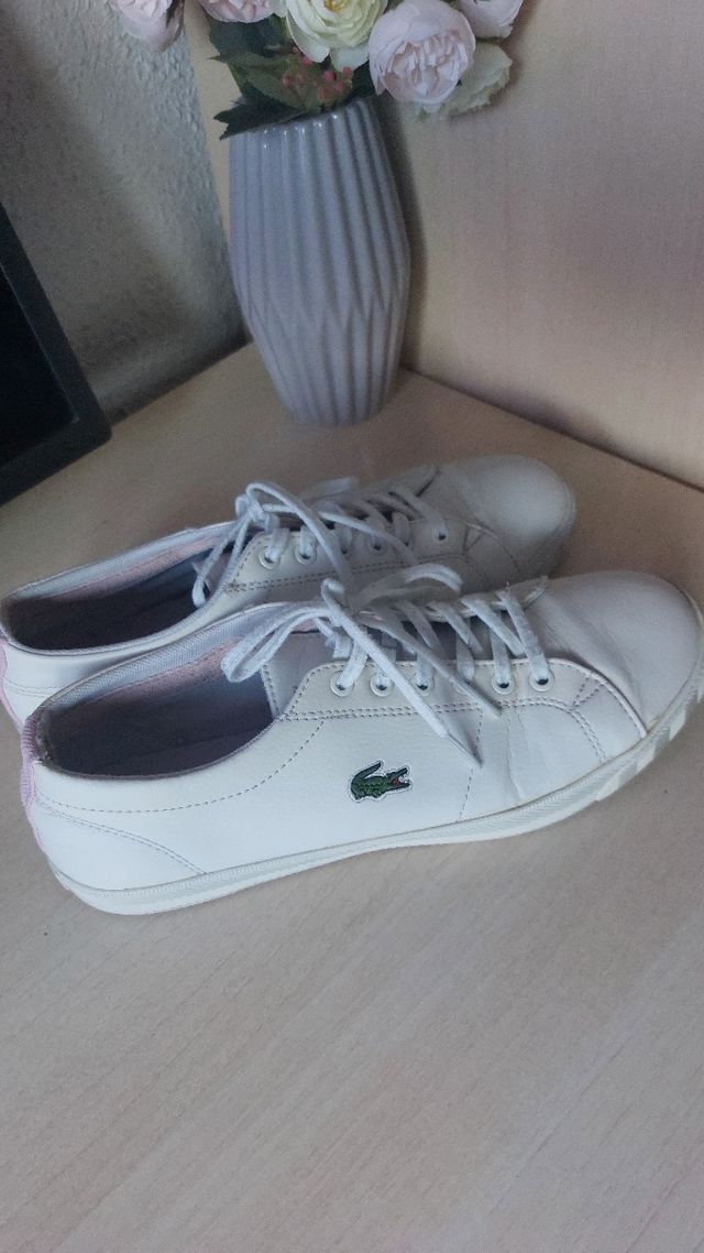 Zapatillas Lacoste originales.