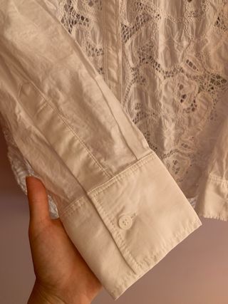 Camisa Zara bordada blanca