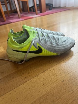 Botas de fútbol Nike Phantom GX gama alta
