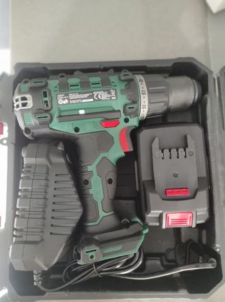 Taladro Atornillador 20V con Batería