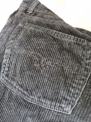 Pantalón pana Zara negro