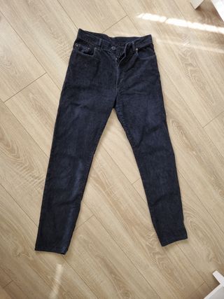 Pantalón pana Zara negro