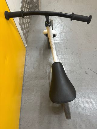 Bicicleta Btwin sin pedales
RUNRIDE 100 blanco