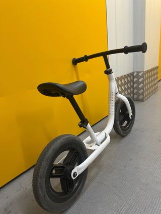 Bicicleta Btwin sin pedales
RUNRIDE 100 blanco