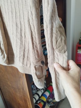 Chaqueta Massimo Dutti marrón con coderas