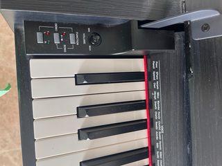 Piano Digital Thomann DP-33 (precio negociable)