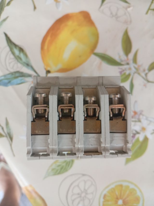 Magnetotermico Trifásico CH Am53 L16A 220/380