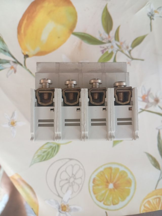 Magnetotermico Trifásico CH Am53 L16A 220/380