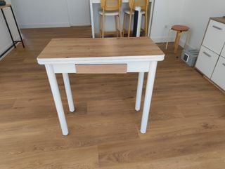 Mesa de cocina extensible con 2 taburetes