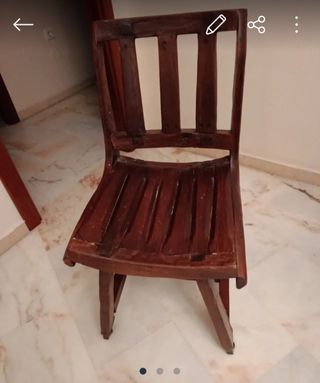Silla de madera