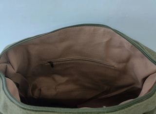 Bolso Universitario Verde con Correa 