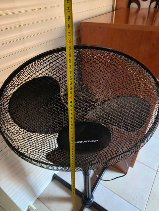 Ventilador de pie Dunlop Negro