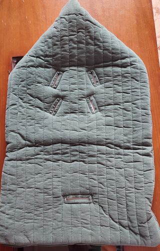 Saco para silla de coche con oso
