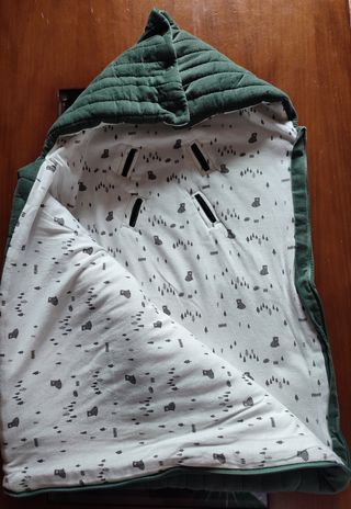 Saco para silla de coche con oso