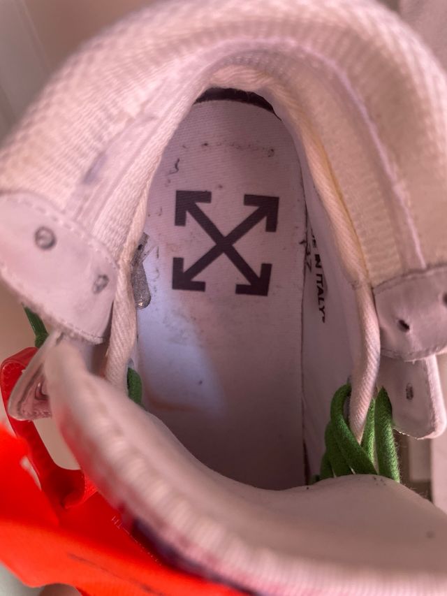 Sneakers Off-White Off-Court 3.0