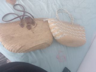 Bolsos de playa o lo que se desee 5€ los dos 
