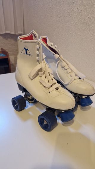 Patines 4 ruedas blancos