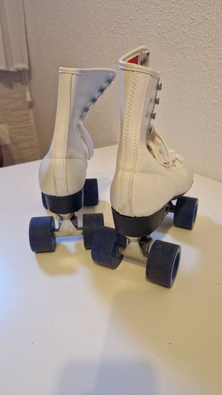 Patines 4 ruedas blancos
