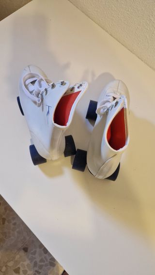 Patines 4 ruedas blancos