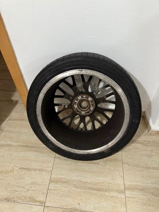 Llanta BBS SPEDDLINE 225/40R 18 con Neumático