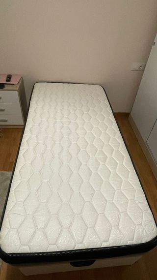 Conjunto de  2 canapés con colchón y almohada