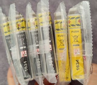 Tinta Epson Negra y Amarilla