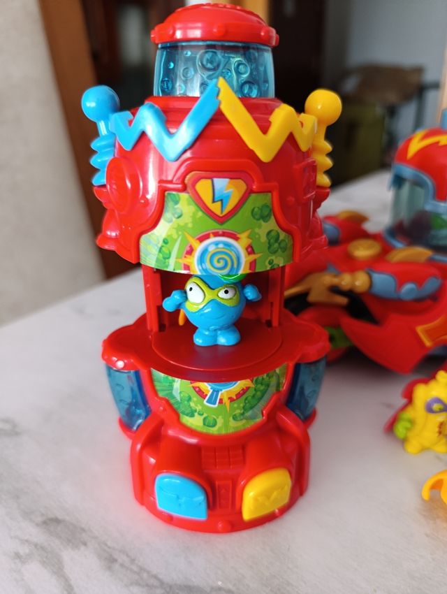 Pack N°7 Vehículos Superthings.