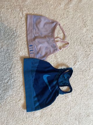 Conjunto 2 Tops Deportivos Nike Mujer