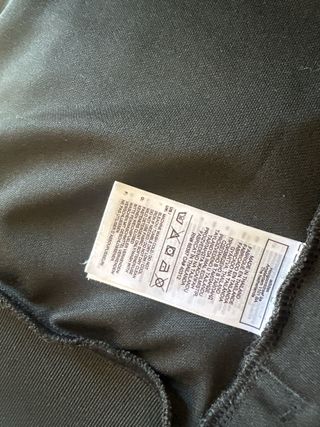 Chaqueta deportiva Adidas negra