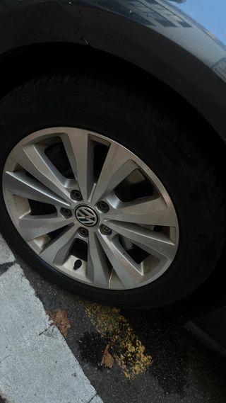 Llantas y neumáticos R16 VW Golf
205/55 R16 91V