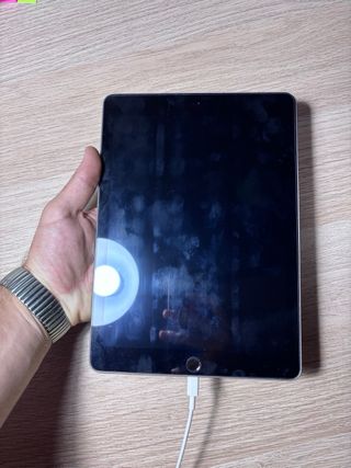iPad 6ª Gen 128GB Plata