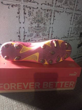 Botas de fútbol Puma Talla 41 Nuevas