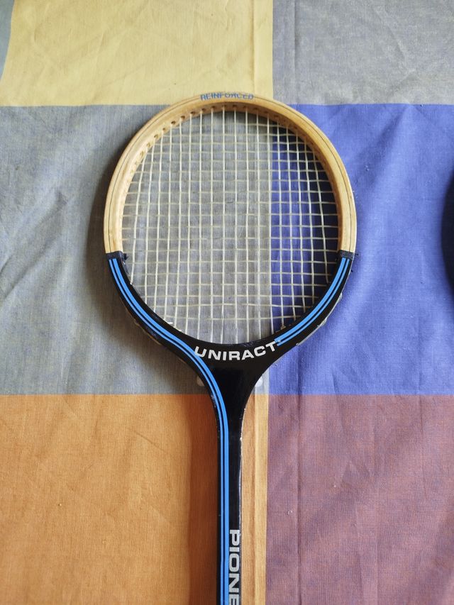 2 Raquetes de Badminton Uniract Pioneer