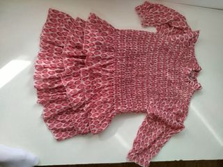 Conjunto dos piezas rosa y blanco