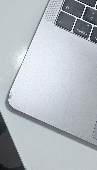 MacBook Pro 13 Touch Bar Plata