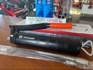 Pistola Engrase Kramp + 2 Cartuchos Grasa