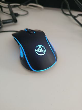 Ratón gaming negro