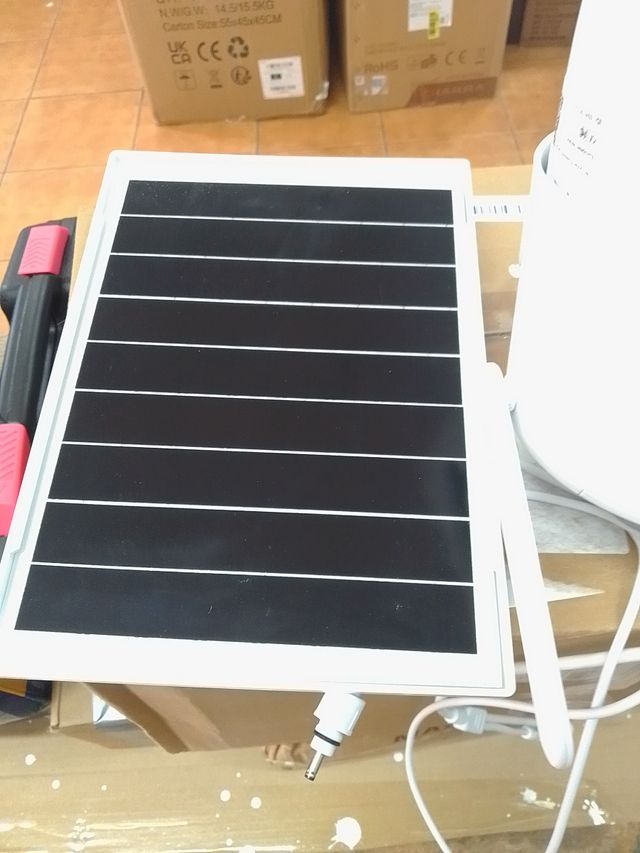 Cámara de seguridad con panel solar