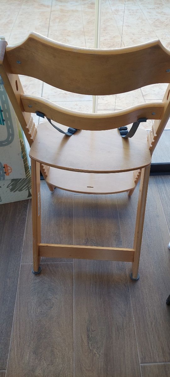 Silla de madera Safety 1st para niños