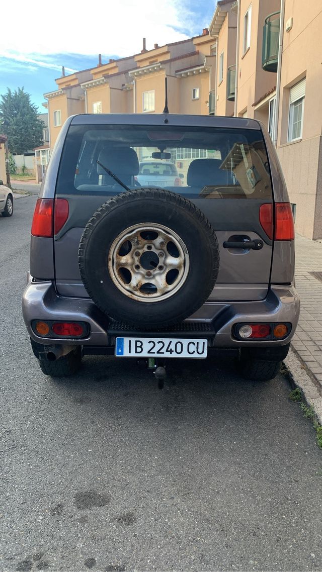 Nissan Terrano II 1998