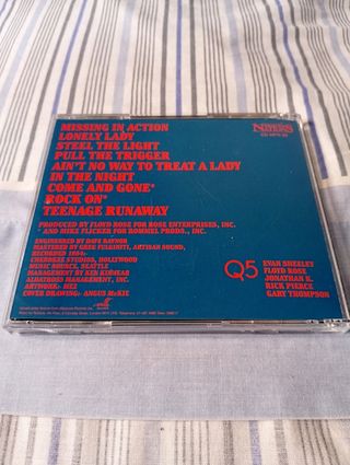 Q5 - Steel The Light (CD)